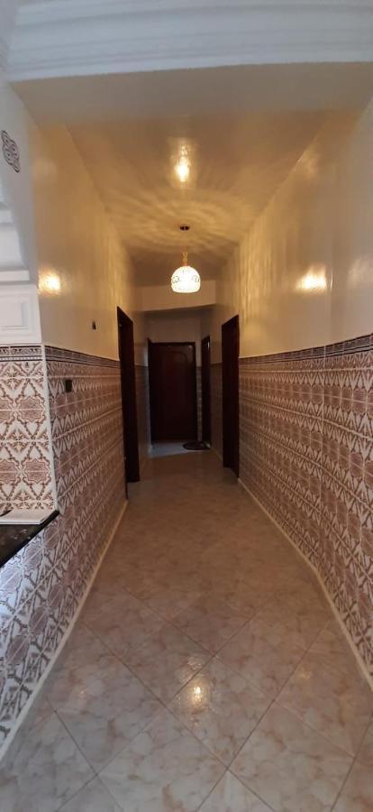 Apartment Oumnia 1 - City Center Tanger Buitenkant foto